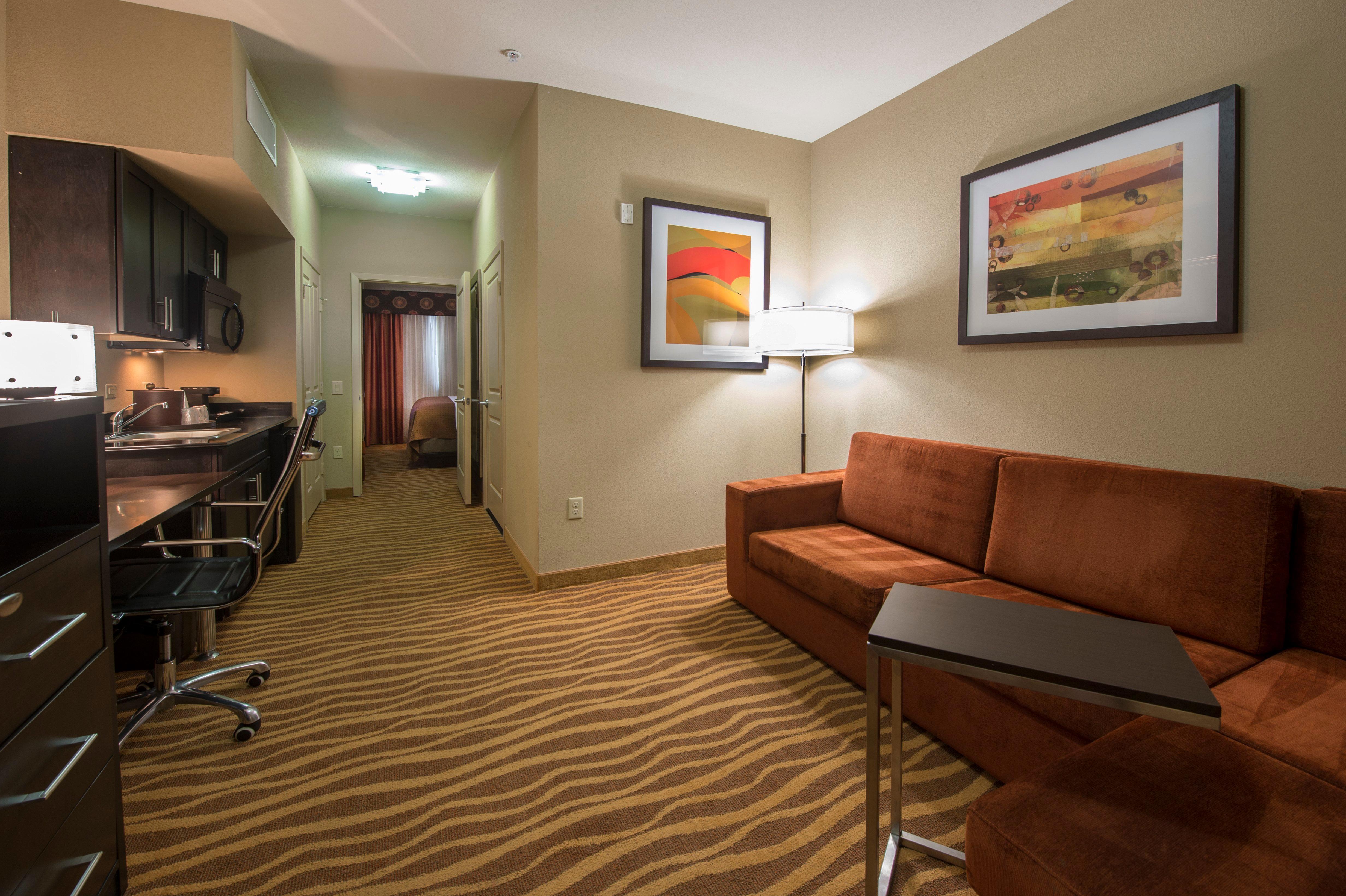 Doubletree By Hilton Houston Westchase Hotel Exterior photo