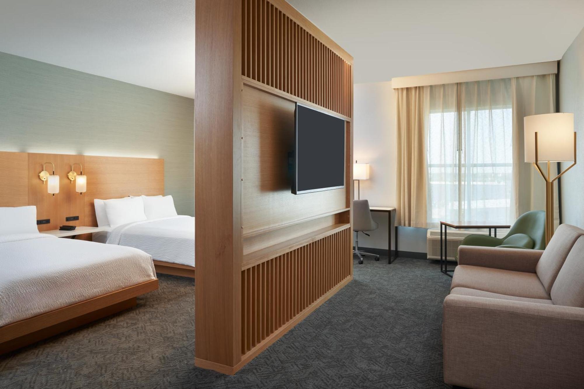 Doubletree By Hilton Houston Westchase Hotel Exterior photo